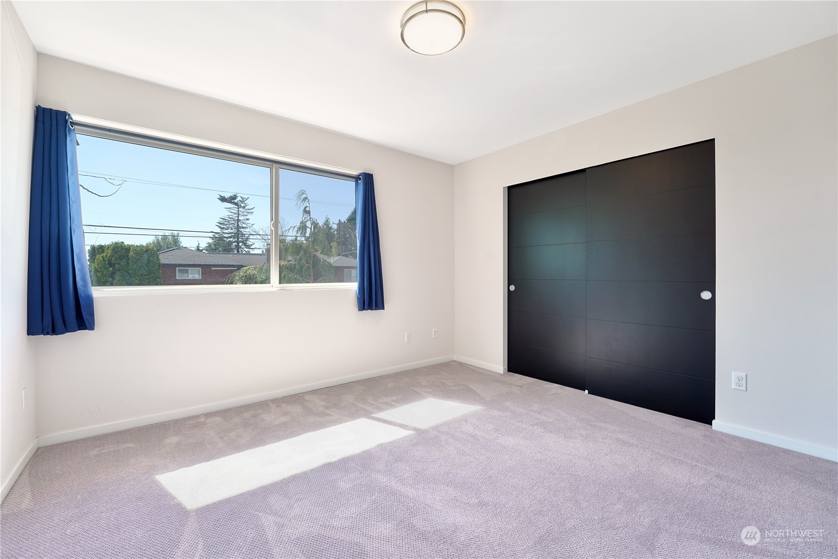 8356 19 Avenue NW Seattle WA 98117
