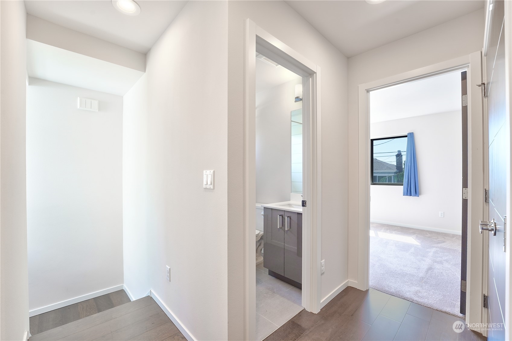 8356 19 Avenue NW Seattle WA 98117