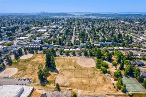 8356 19 Avenue NW Seattle WA 98117