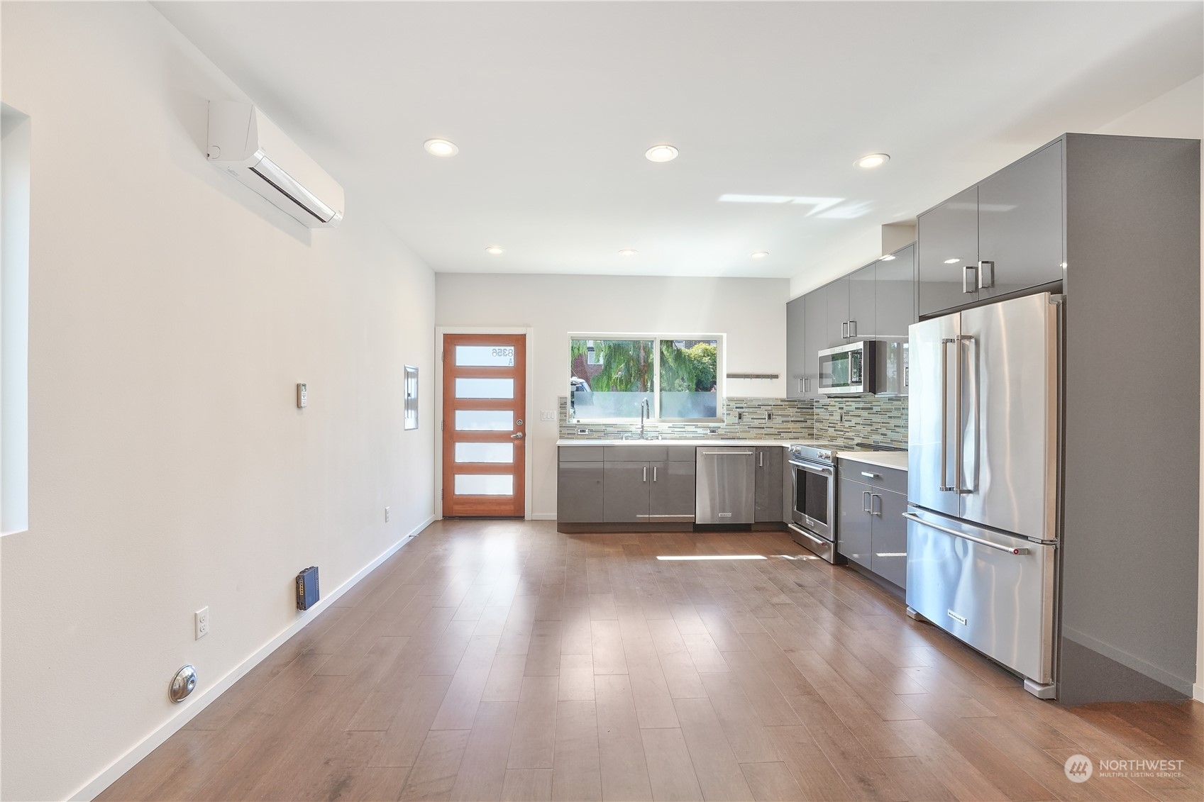 8356 19 Avenue NW Seattle WA 98117