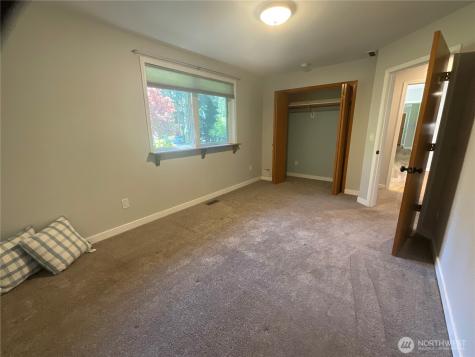 1656 Fern Place Oak Harbor WA 98277