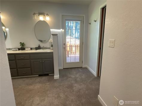 1656 Fern Place Oak Harbor WA 98277