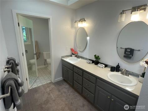 1656 Fern Place Oak Harbor WA 98277