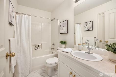 23713 SE 5th Court Sammamish WA 98074