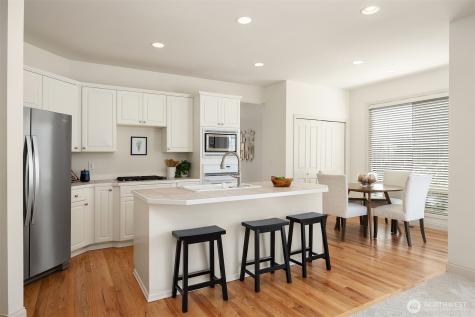23713 SE 5th Court Sammamish WA 98074
