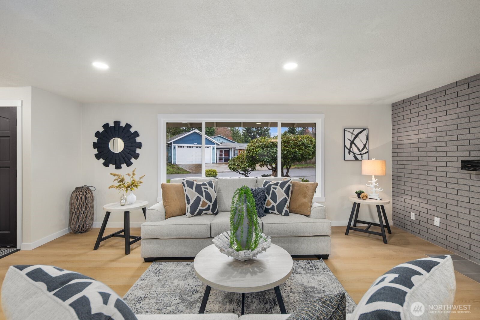 20407 30th Avenue W Lynnwood WA 98036