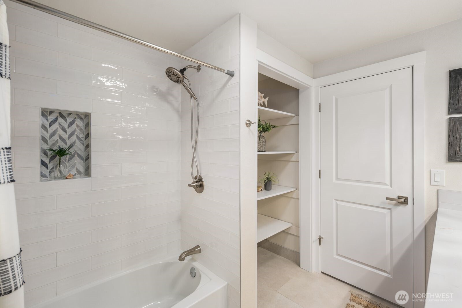 20407 30th Avenue W Lynnwood WA 98036
