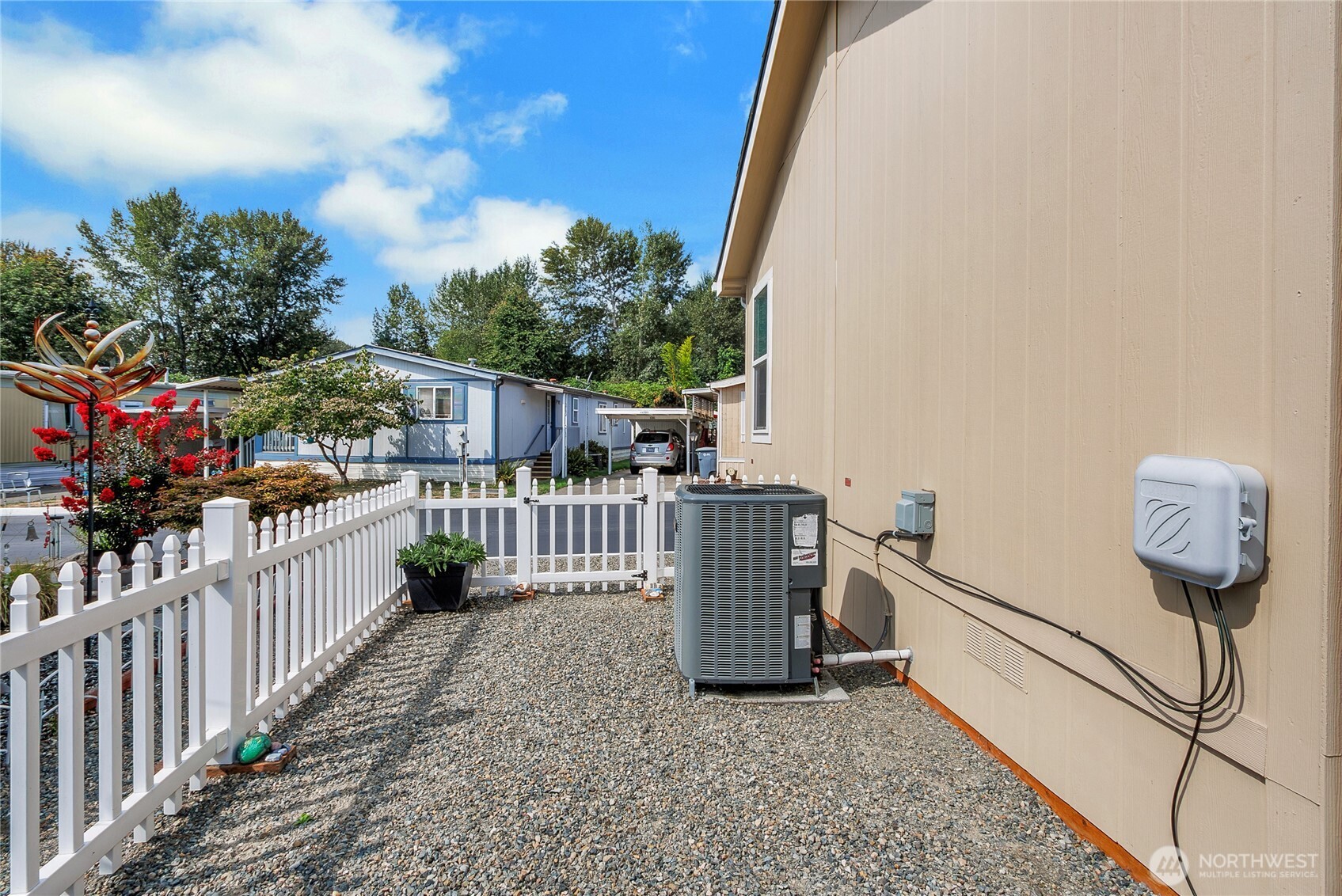 10512 60th Street Court E Puyallup WA 98372