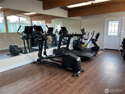 10512 60th Street Court E Puyallup WA 98372