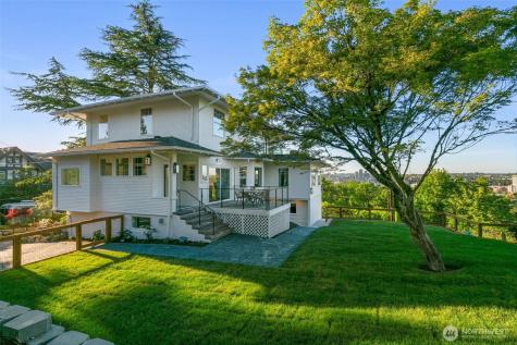 1303 E Lynn Street Seattle WA 98102