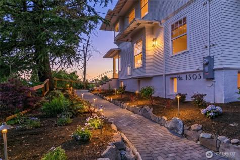 1303 E Lynn Street Seattle WA 98102