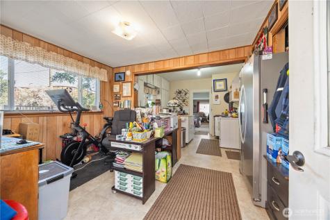 1281 Totem Pole Road Manson WA 98831
