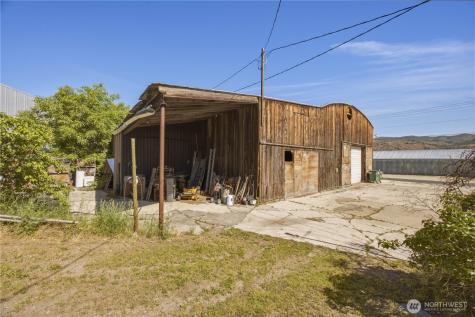 1281 Totem Pole Road Manson WA 98831