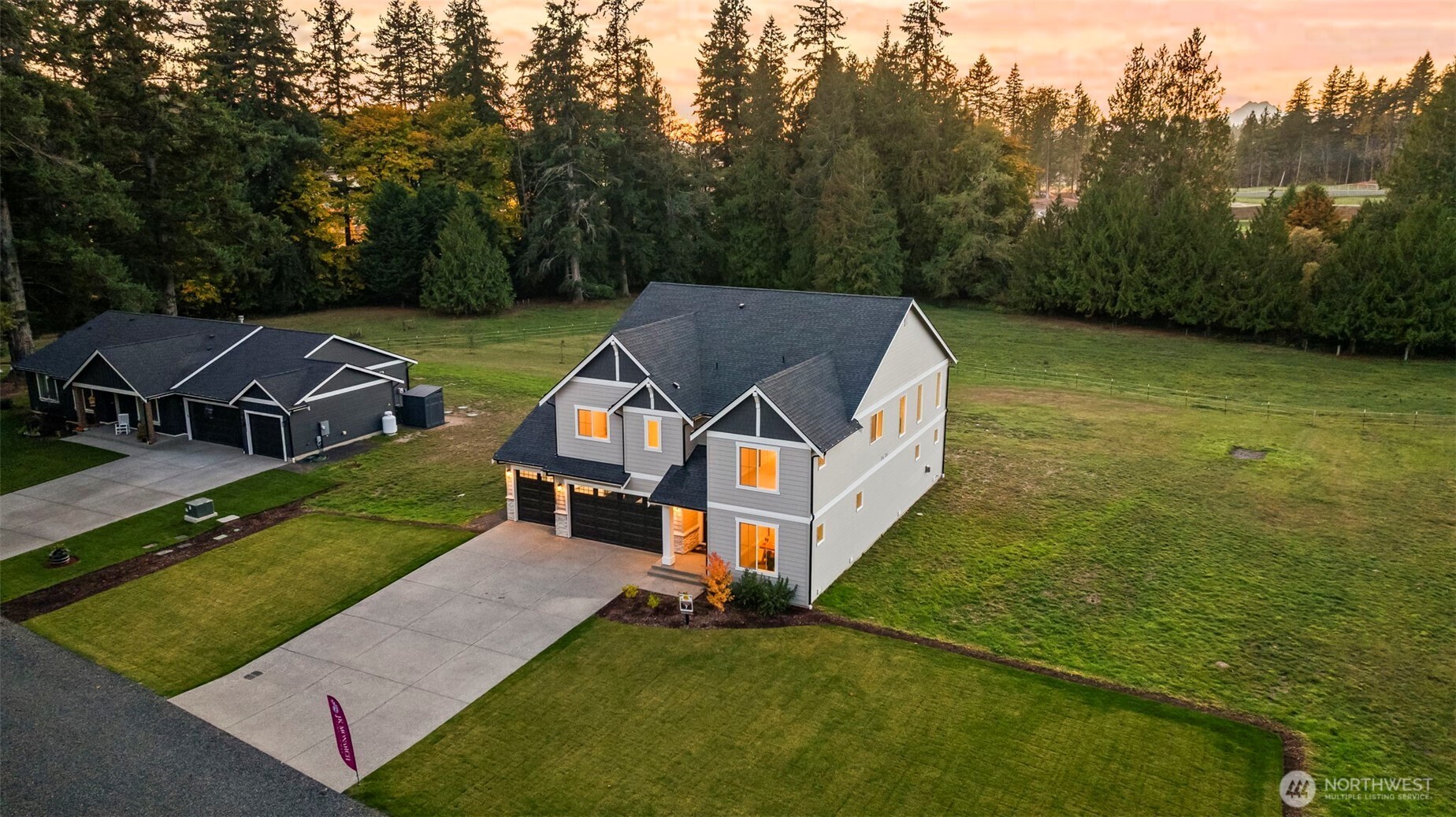 10155 Royal Valley Road NE Poulsbo WA 98370