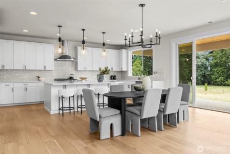 10155 Royal Valley Road NE Poulsbo WA 98370