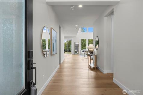 10155 Royal Valley Road NE Poulsbo WA 98370