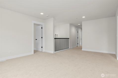 10155 Royal Valley Road NE Poulsbo WA 98370