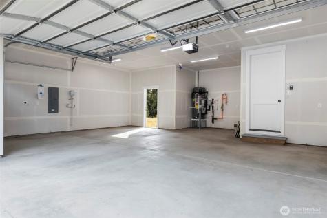 10155 Royal Valley Road NE Poulsbo WA 98370