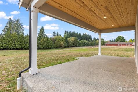 10155 Royal Valley Road NE Poulsbo WA 98370
