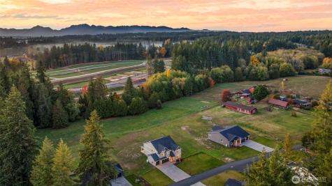 10155 Royal Valley Road NE Poulsbo WA 98370