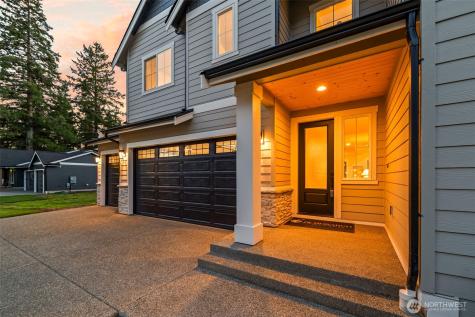 10155 Royal Valley Road NE Poulsbo WA 98370