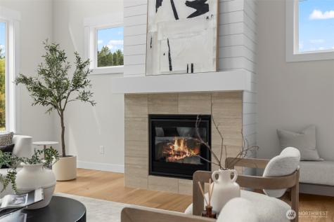 10155 Royal Valley Road NE Poulsbo WA 98370