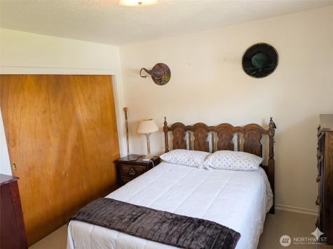 551 Kemp Street Port Angeles WA 98362