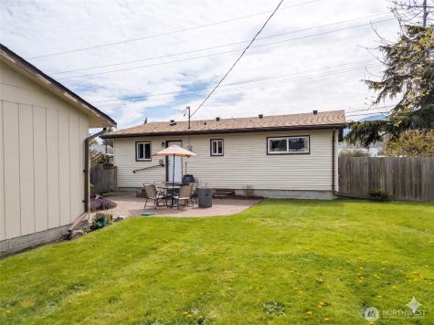 551 Kemp Street Port Angeles WA 98362