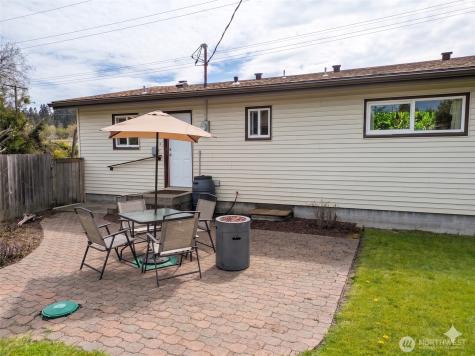 551 Kemp Street Port Angeles WA 98362