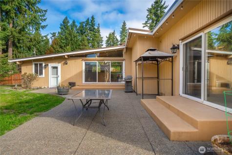 9804 118th Street E Puyallup WA 98373