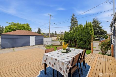 544 Whitworth Avenue S Renton WA 98057
