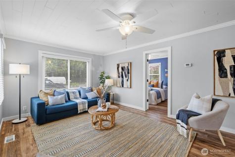 544 Whitworth Avenue S Renton WA 98057