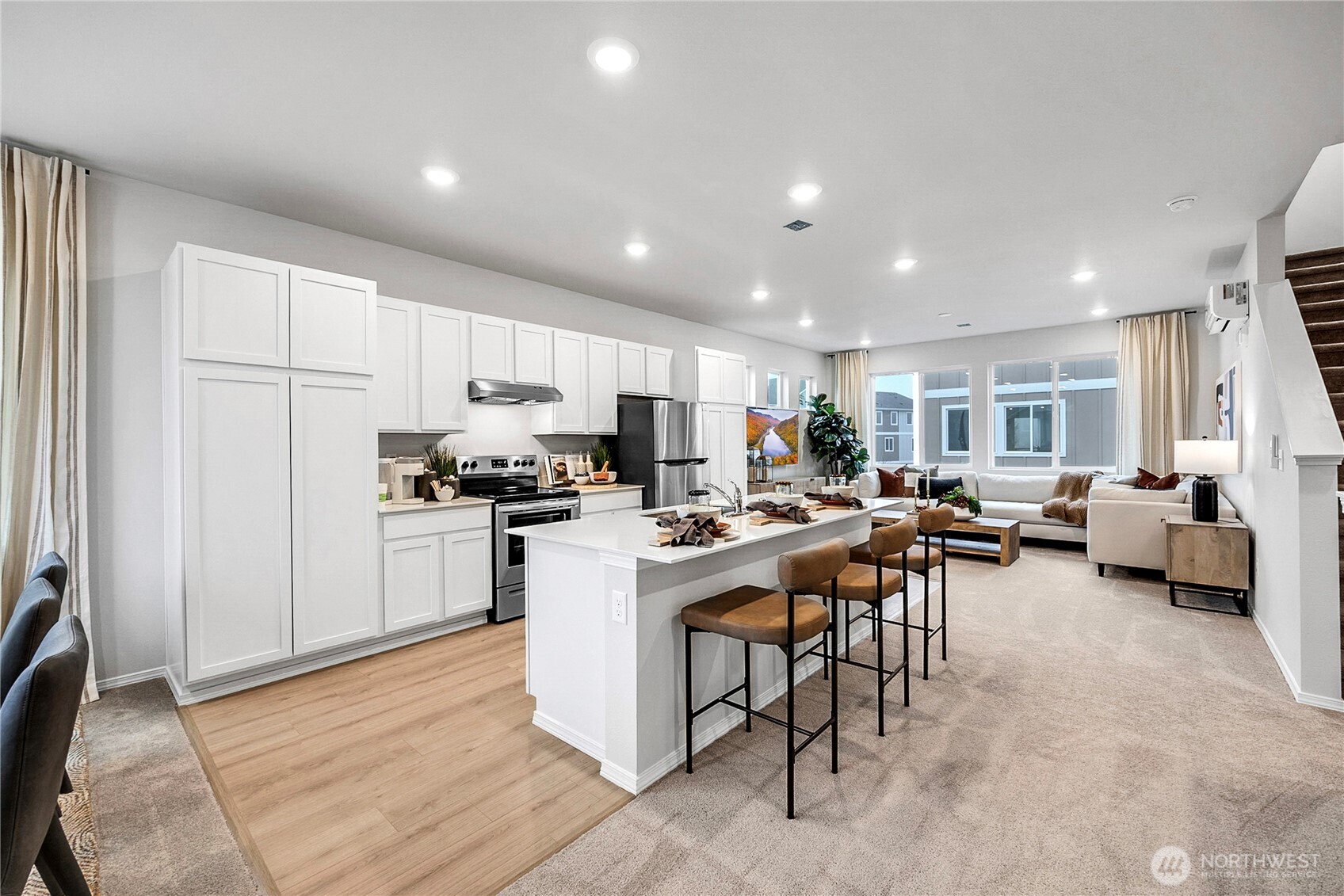 32376 Vine Avenue SE Black Diamond WA 98010