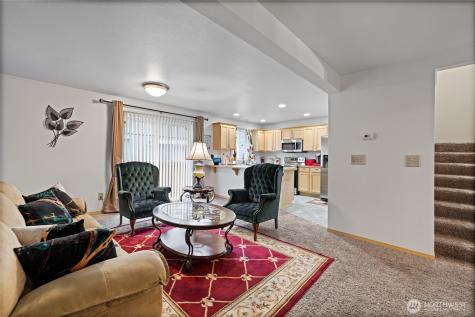 7230 178th Street E Puyallup WA 98375
