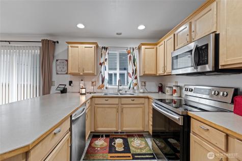 7230 178th Street E Puyallup WA 98375