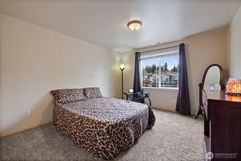 7230 178th Street E Puyallup WA 98375