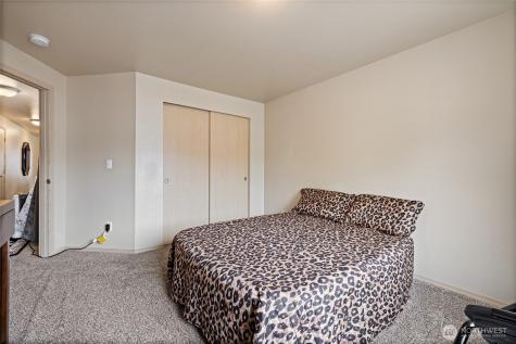 7230 178th Street E Puyallup WA 98375