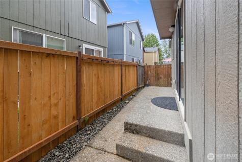 7230 178th Street E Puyallup WA 98375