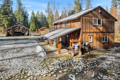 2116 Chiwawa Court Leavenworth WA 98826