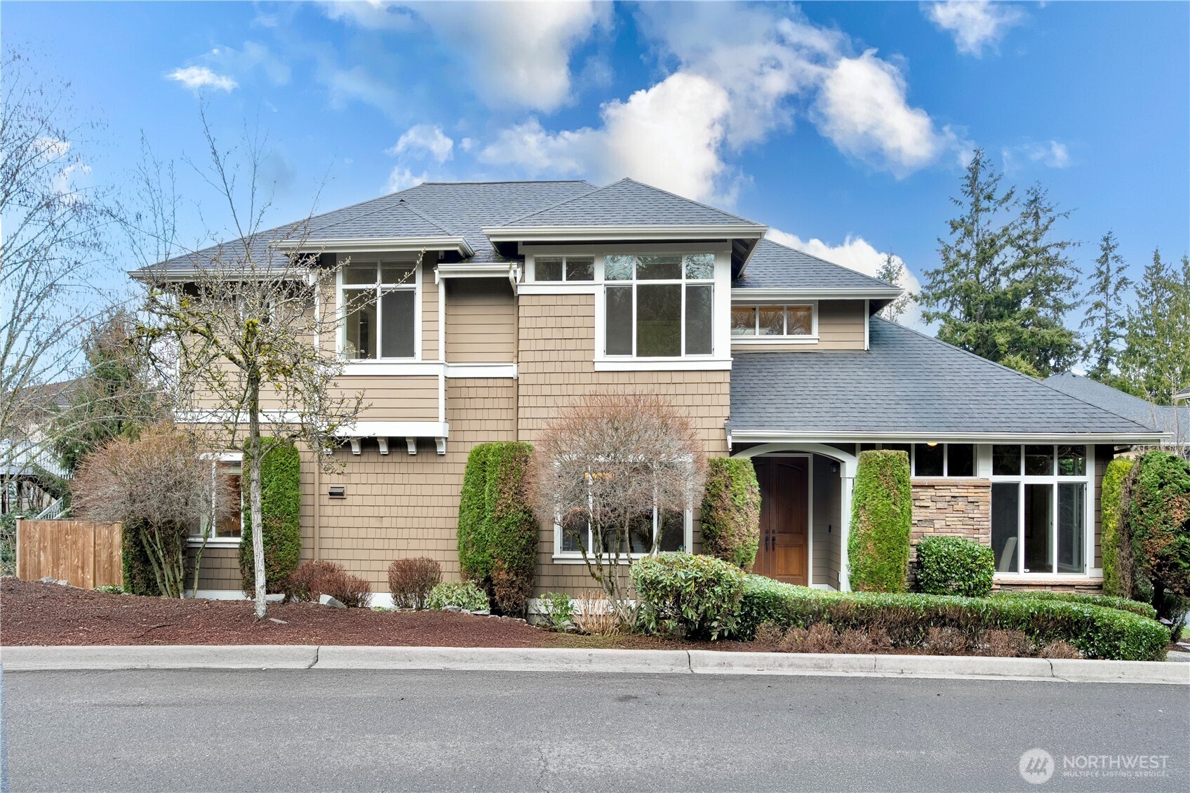 16022 SE 45th Place Bellevue WA 98006