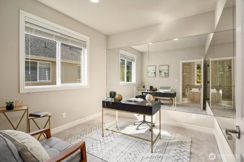 2098 211th Place SE Sammamish WA 98075