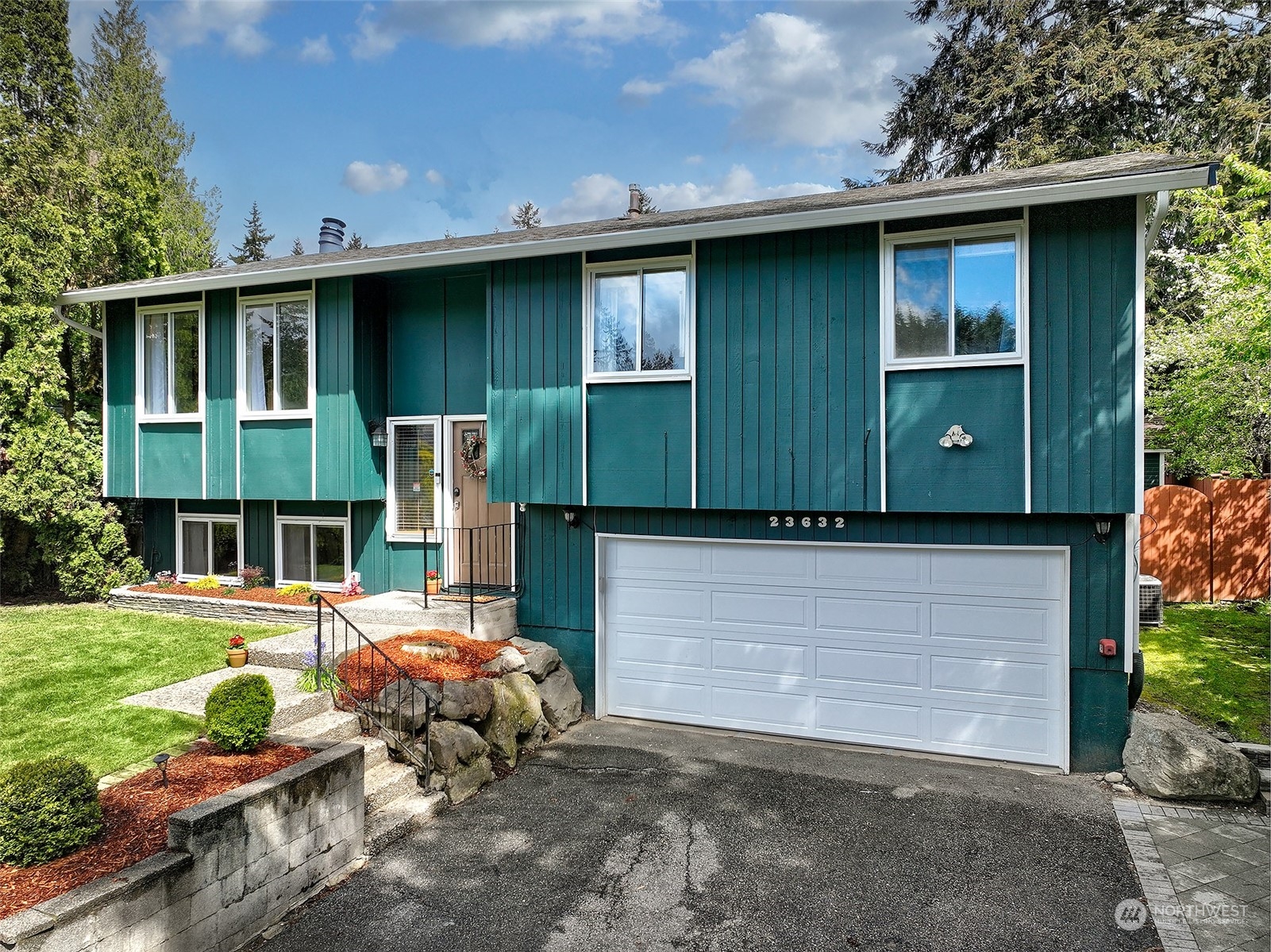 23632 128th Avenue SE Kent WA 98031