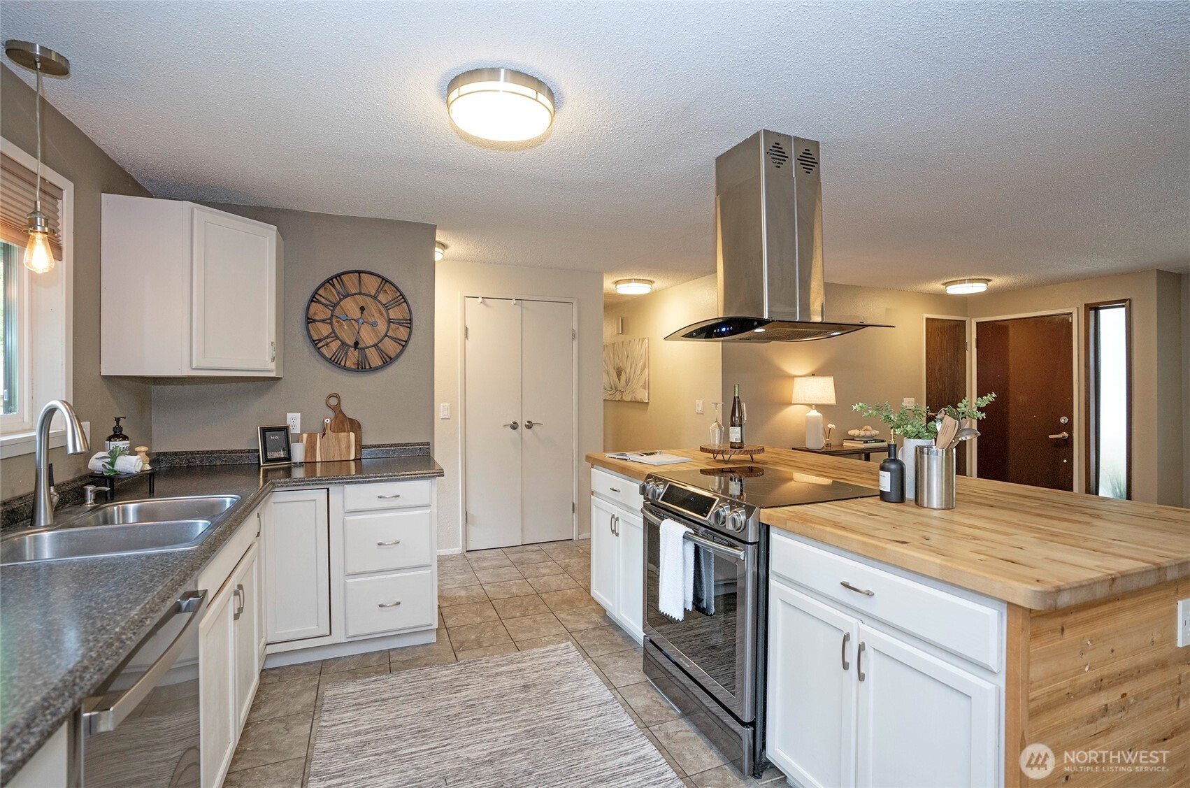 11427 148th Avenue NW Gig Harbor WA 98329
