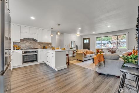 616 212th Street SW Bothell WA 98021