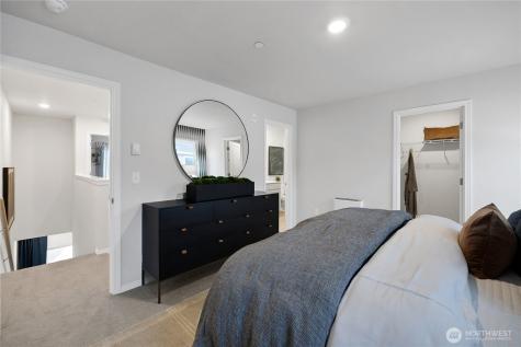 34212 Emerald Ridge Avenue SE Black Diamond WA 98010