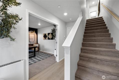 34212 Emerald Ridge Avenue SE Black Diamond WA 98010