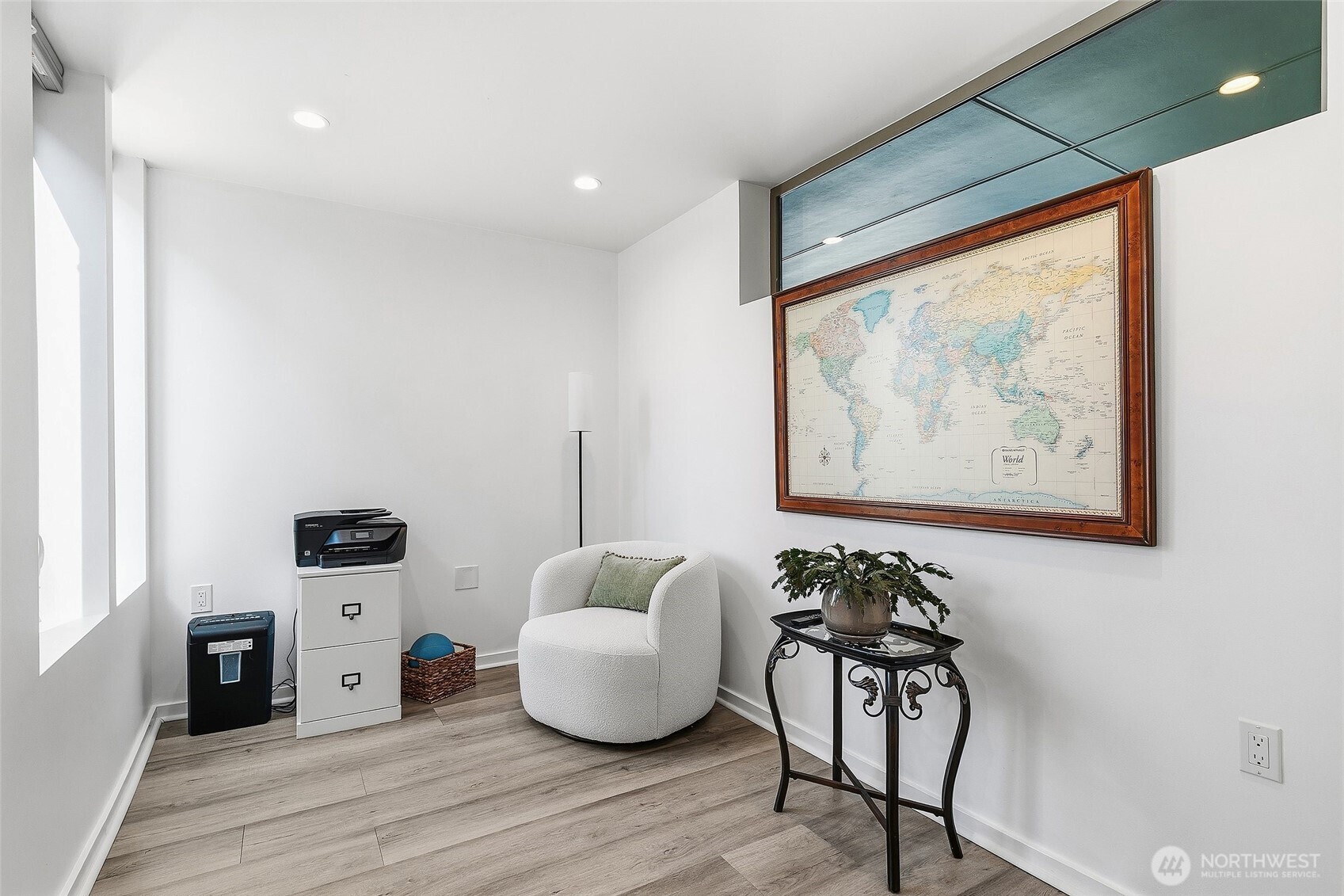 5953 Fauntleroy Way SW Seattle WA 98136