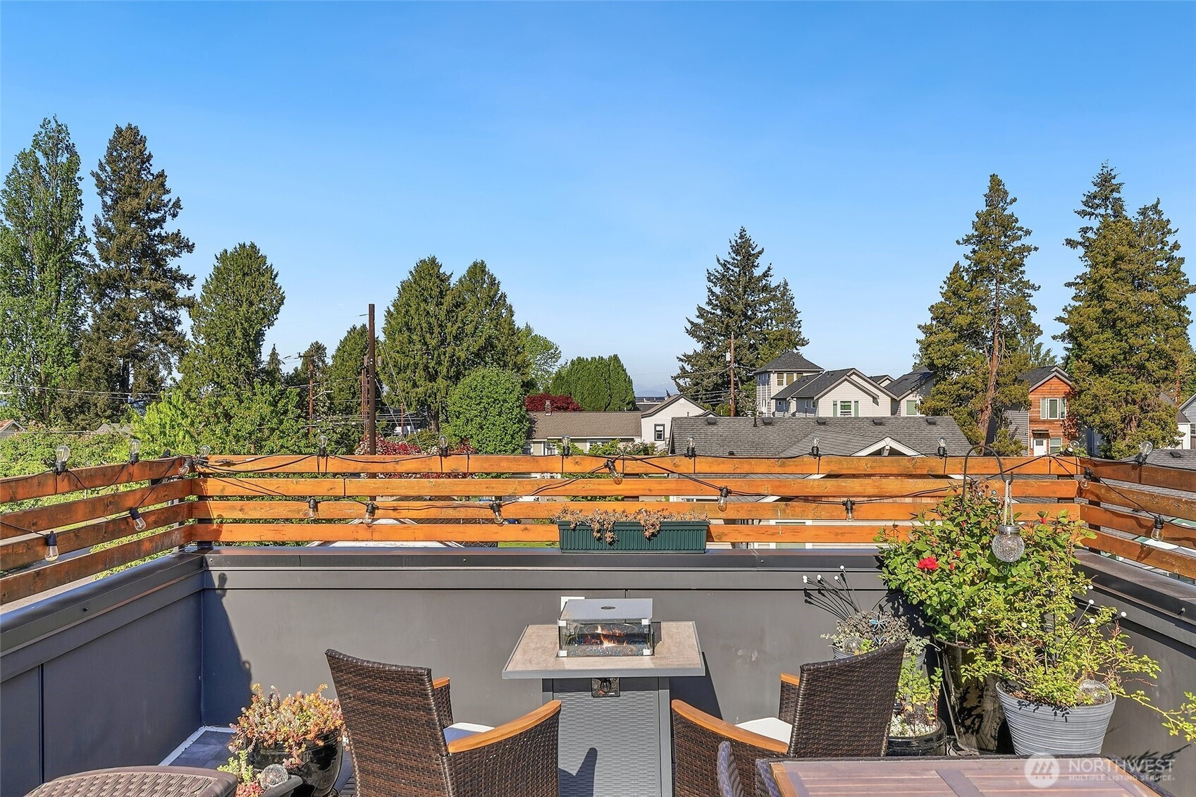 5953 Fauntleroy Way SW Seattle WA 98136