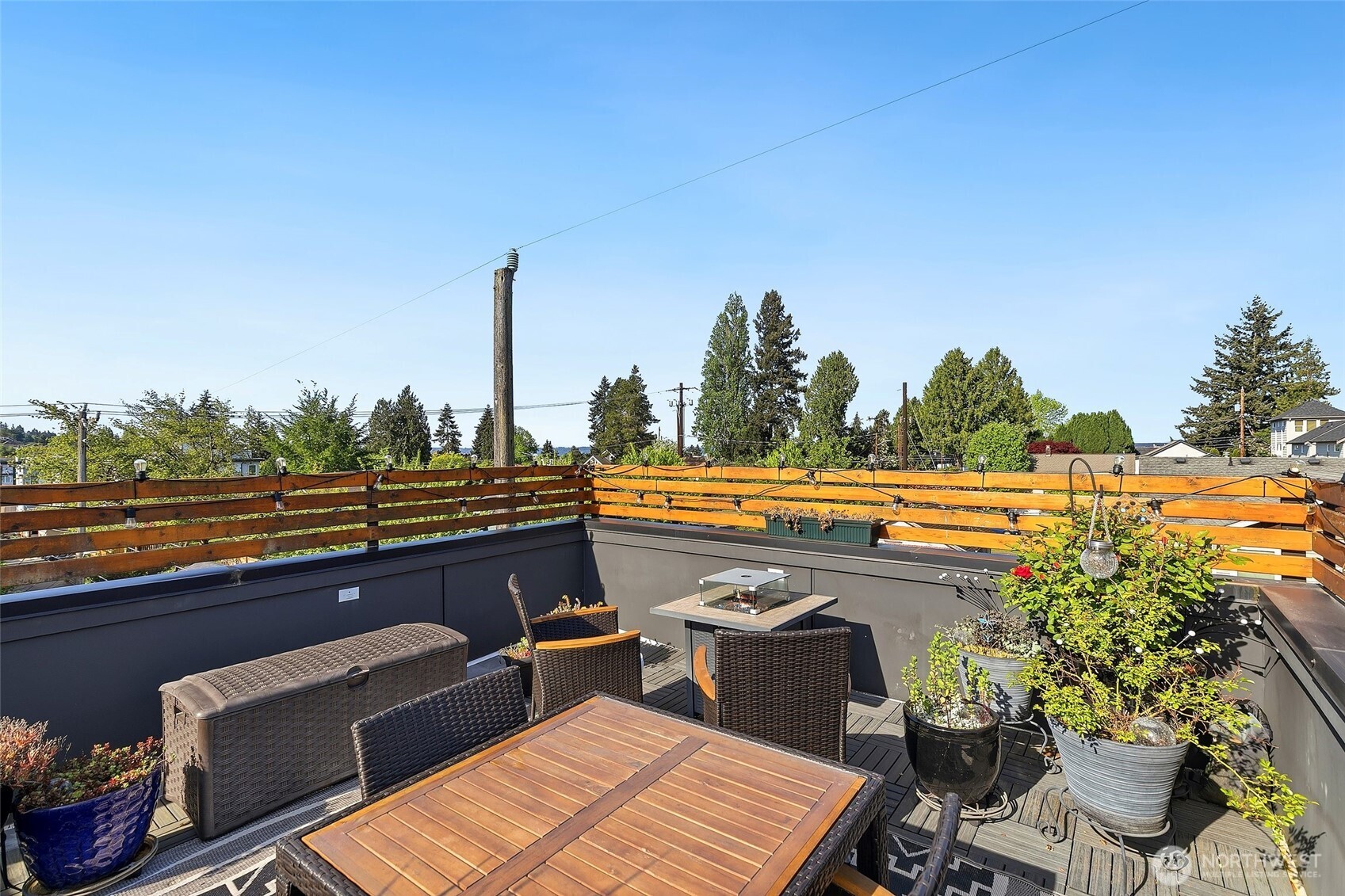 5953 Fauntleroy Way SW Seattle WA 98136