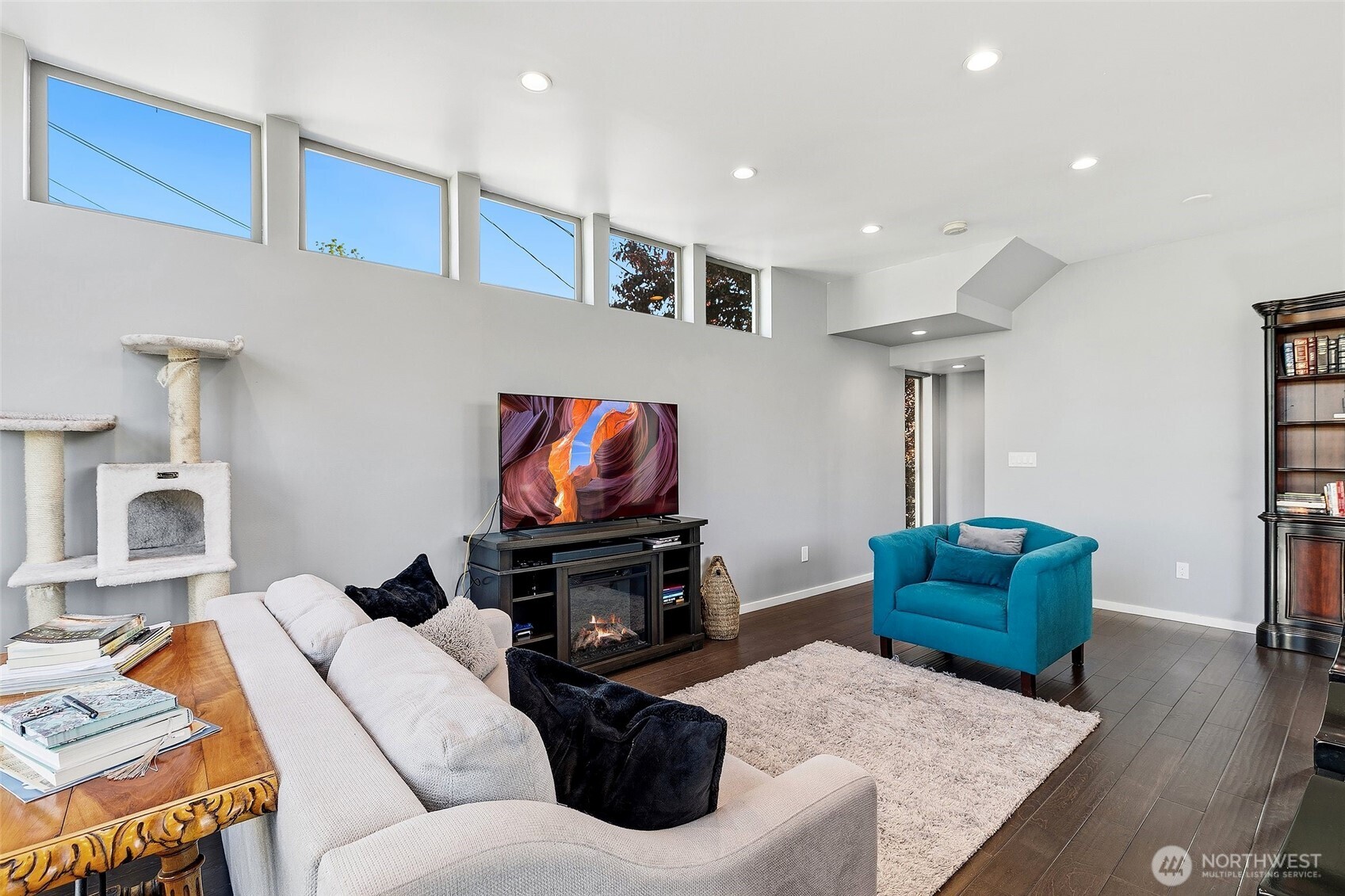 5953 Fauntleroy Way SW Seattle WA 98136